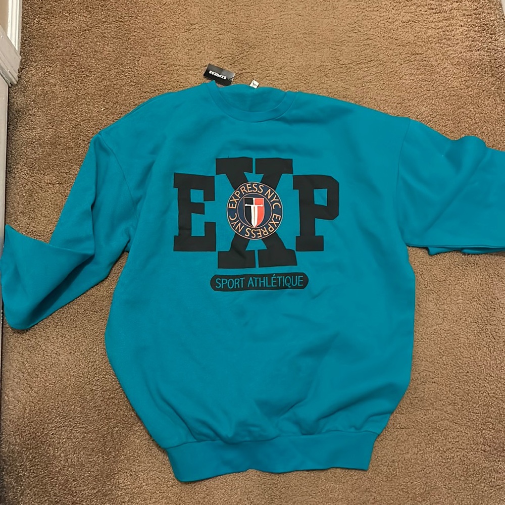 NWT Express One Eleven Logo Crew